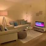 Beach Home شقة *