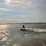 Beach Home דירה