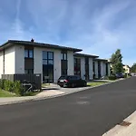 Beach Home דירה