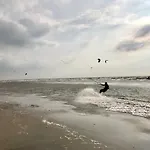 Beach Home דירה *