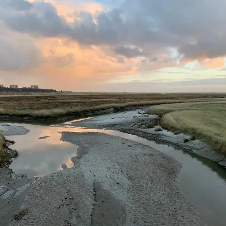 Beach Home Apartament