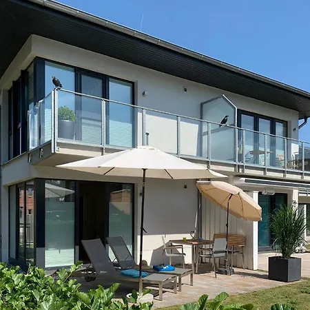 Beach Home شقة *